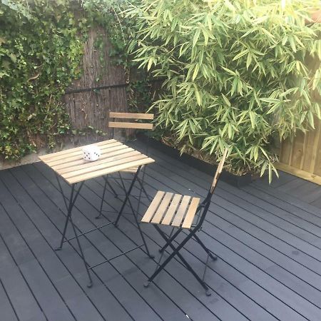 Appartement Au Calme Avec Terrasse Vichy Exterior photo